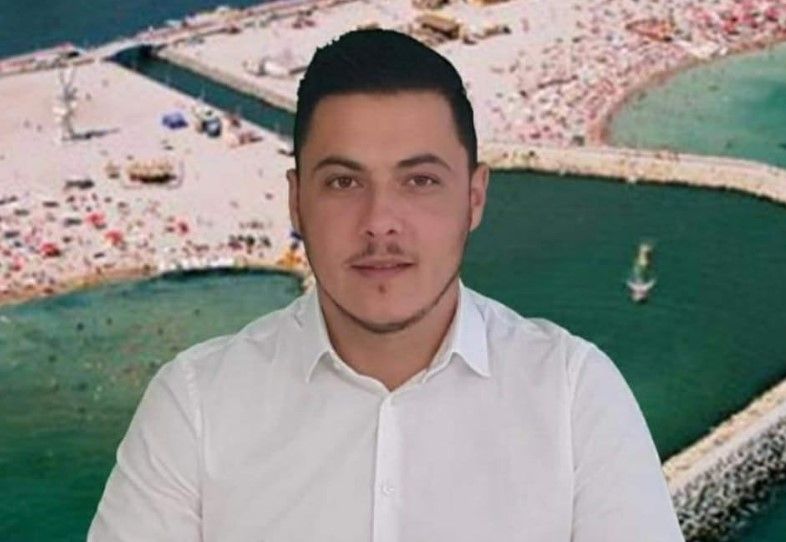 Merita primarul din Costinesti o plaja adevarata?! Merita primarul din Costinesti o plaja adevarata?!