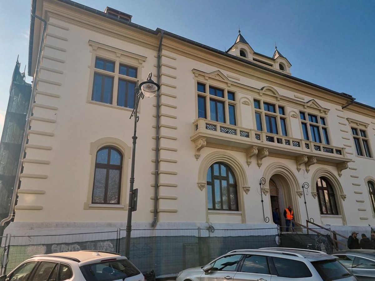 Armata a scapat de griji! Cumpara mobilier de 100.000 de euro pentru Cercul Militar Constanta Armata a scapat de griji! Cumpara mobilier de 100.000 de euro pentru Cercul Militar Constanta