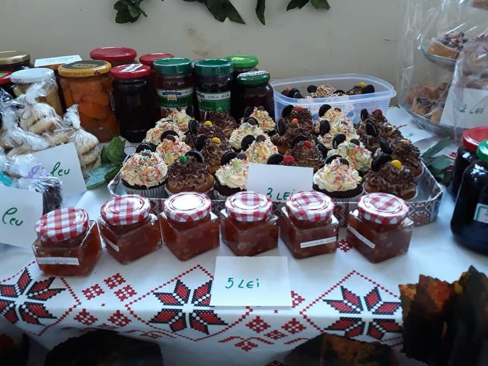 Rasturnare de situatie la scoala 16! Noi nu donam bani conducerii, donam materiale cu care imbunatatim clasa si activitatea didactica! Rasturnare de situatie la scoala 16! Noi nu donam bani conducerii, donam materiale cu care imbunatatim clasa si activitatea didactica!